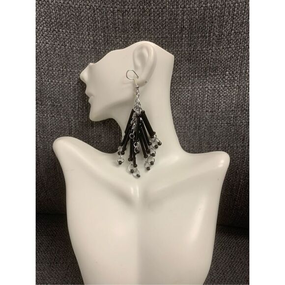 Handmade Straw Dangle Earrings - Picture 1 of 3